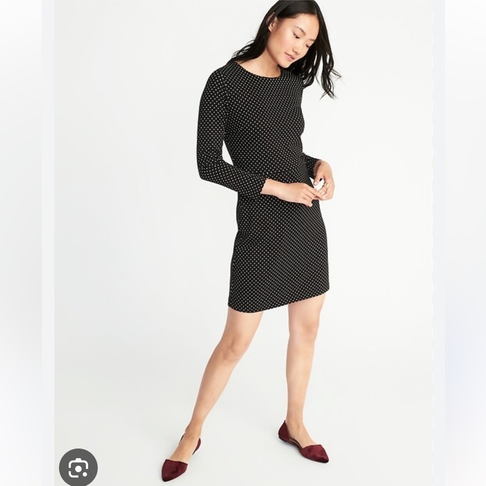 Old Navy Black Dress with White Dots size small